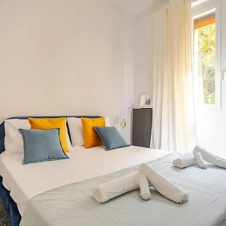 Casa Con 2 Da Letto E Parcheggio A Apartamento *