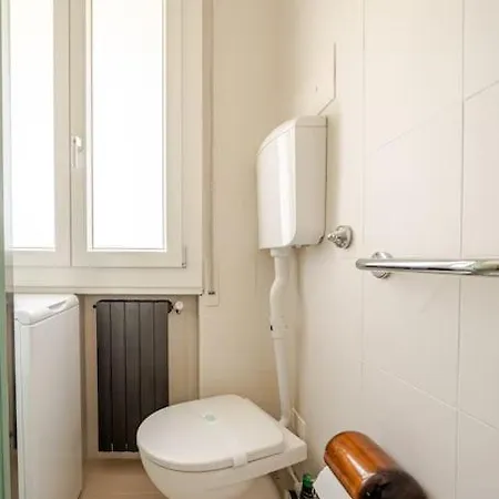 Casa Con 2 Da Letto E Parcheggio A