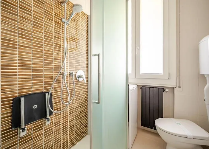 Casa Con 2 Da Letto E Parcheggio A Апартаменты Болонья