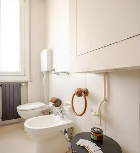 شقة Casa Con 2 Da Letto E Parcheggio A بولونيا