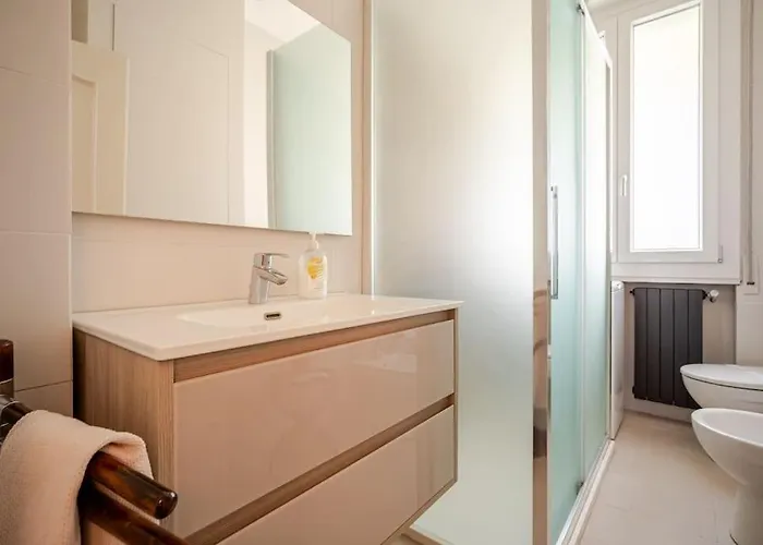 Casa Con 2 Da Letto E Parcheggio A בולוניה