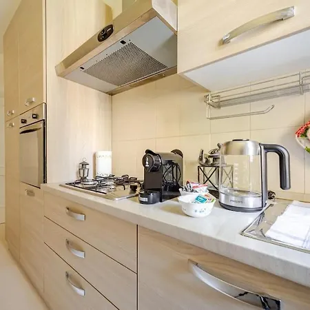 Casa Con 2 Da Letto E Parcheggio A *