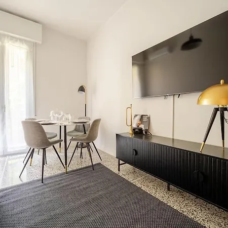 Apartamento Casa Con 2 Da Letto E Parcheggio A *
